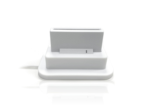 Accuratus AccuMed 680 - USB Fully Sealed IP68 Medical Smart Card Reader in white. Supplied by Hypertec – Ceratech