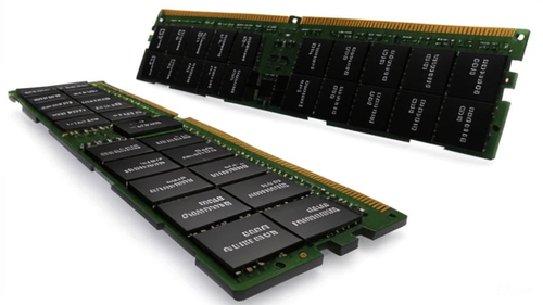 Samsung M321R4GA3EB2-CCP DDR5 32GB RDIMM Module – Samsung