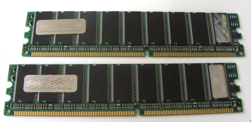 A Hypertec Legacy Hewlett Packard equivalent 512MB DIMM (PC2100) – Hypertec